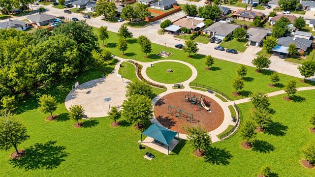 9415 Mayblossom Way, Dallas, TX 75217