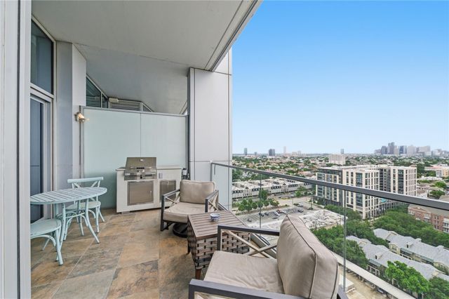 2727 Kirby Drive 16C, Houston, TX 77098