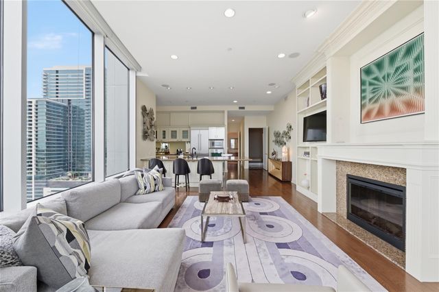 2727 Kirby Drive 16C, Houston, TX 77098