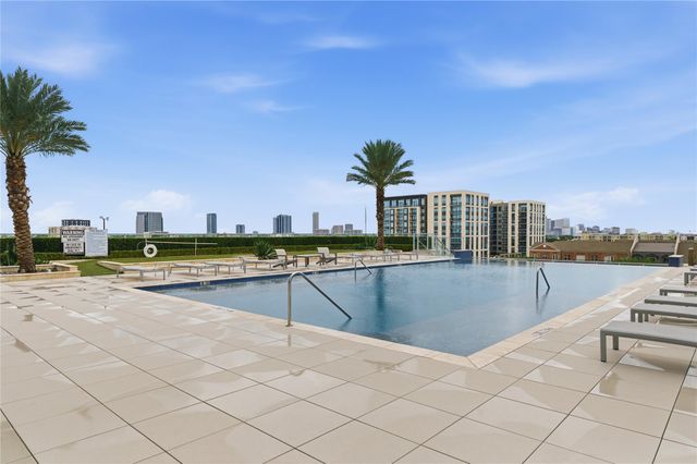 2727 Kirby Drive 16C, Houston, TX 77098