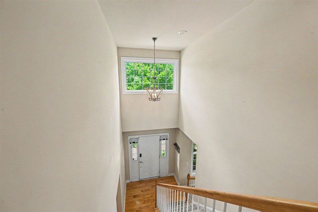 5229 Stapleton Drive, Kalamazoo, MI 49009