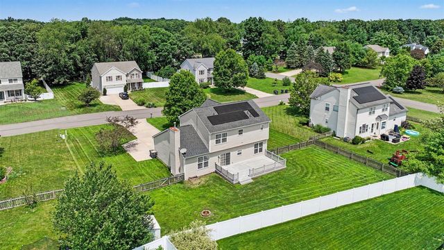 5229 Stapleton Drive, Kalamazoo, MI 49009