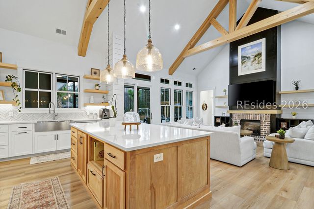 40 Foxchase Ln, Bluffton, SC 29910