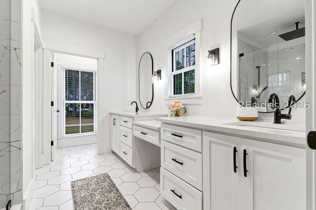 40 Foxchase Ln, Bluffton, SC 29910