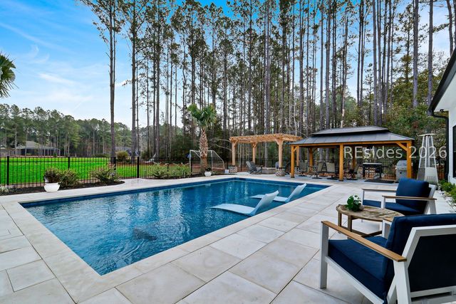 40 Foxchase Ln, Bluffton, SC 29910