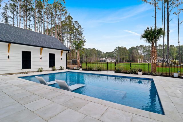 40 Foxchase Ln, Bluffton, SC 29910