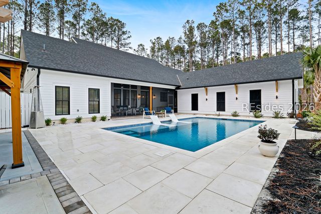 40 Foxchase Ln, Bluffton, SC 29910