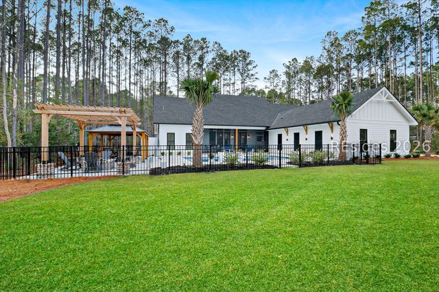 40 Foxchase Ln, Bluffton, SC 29910