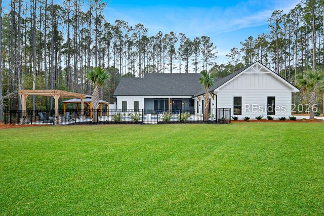 40 Foxchase Ln, Bluffton, SC 29910