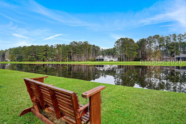40 Foxchase Ln, Bluffton, SC 29910