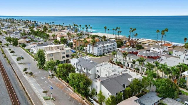 514 S Myers F, Oceanside, CA 92054