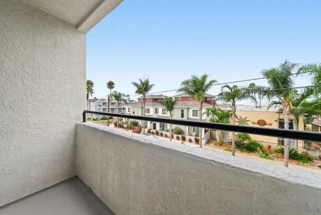 514 S Myers F, Oceanside, CA 92054