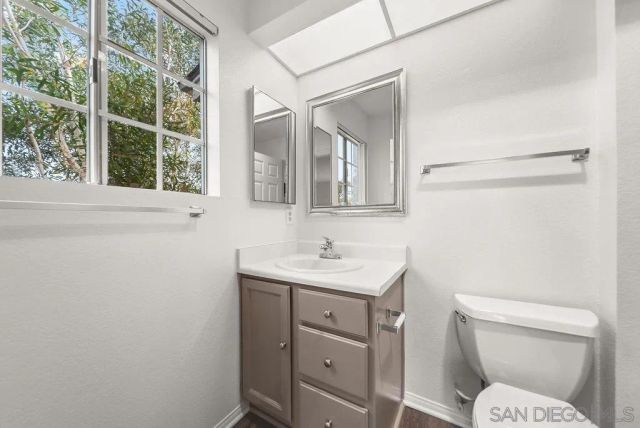 514 S Myers F, Oceanside, CA 92054