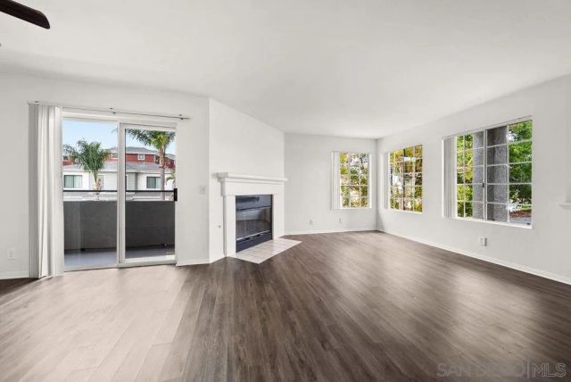 514 S Myers F, Oceanside, CA 92054