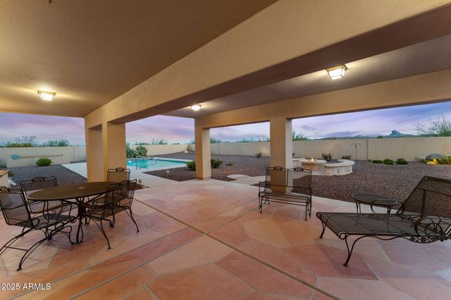 2965 W Saddle Ridge Way, Wickenburg, AZ 85390