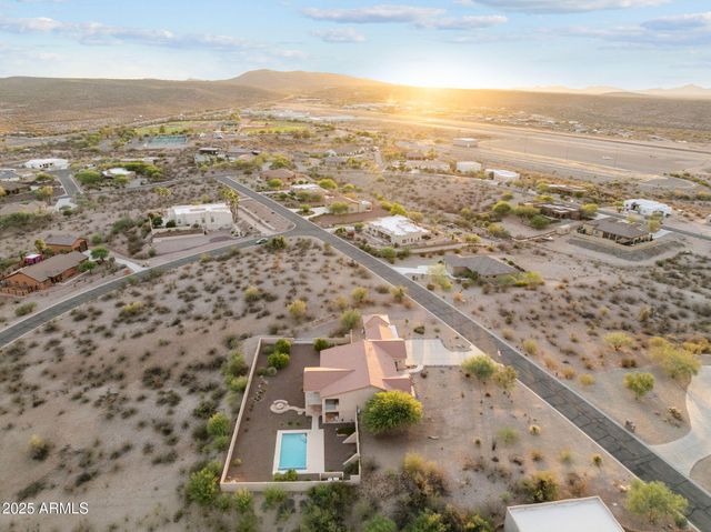 2965 W Saddle Ridge Way, Wickenburg, AZ 85390