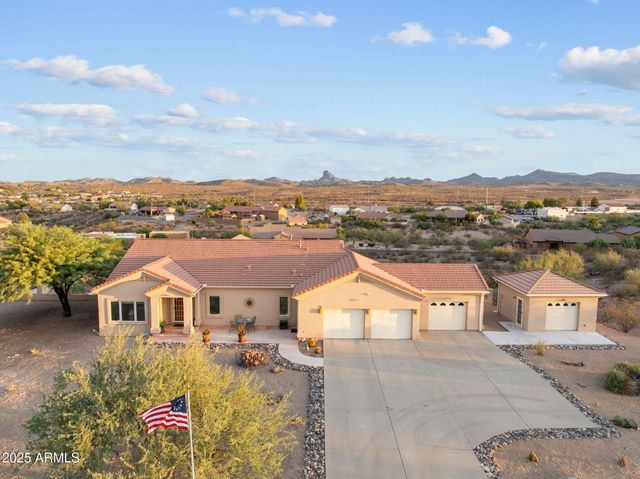 2965 W Saddle Ridge Way, Wickenburg, AZ 85390