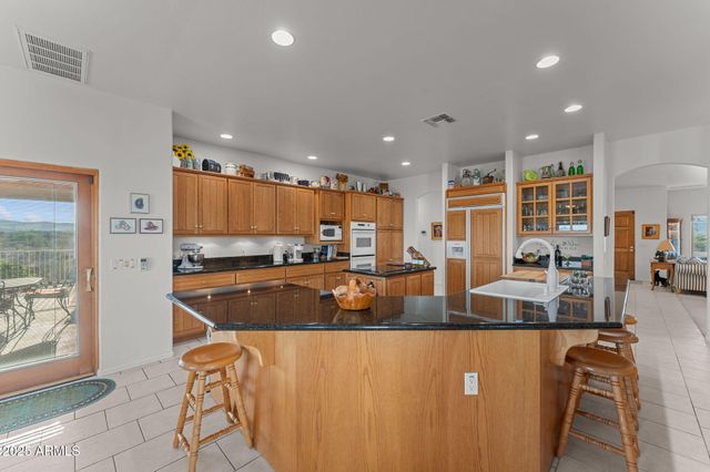 2965 W Saddle Ridge Way, Wickenburg, AZ 85390