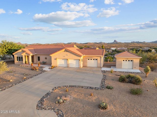 2965 W Saddle Ridge Way, Wickenburg, AZ 85390