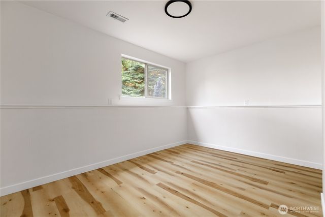 1981 Country Lane, Oak Harbor, WA 98277