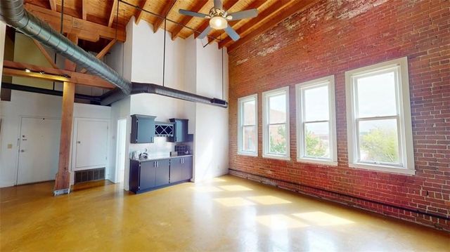 510 Delaware Street 405, Kansas City, MO 64105