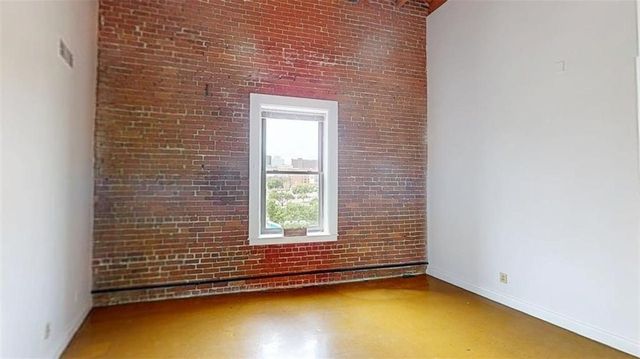 510 Delaware Street 405, Kansas City, MO 64105