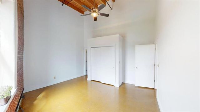 510 Delaware Street 405, Kansas City, MO 64105