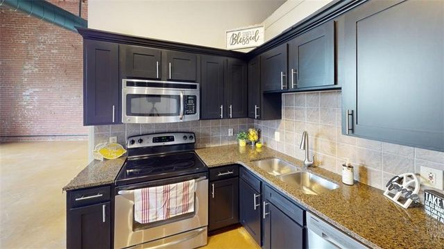 510 Delaware Street 405, Kansas City, MO 64105