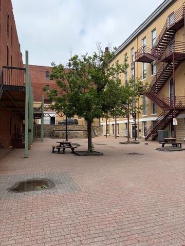 510 Delaware Street 405, Kansas City, MO 64105