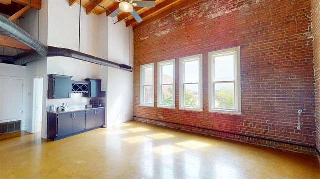 510 Delaware Street 405, Kansas City, MO 64105