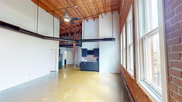 510 Delaware Street 405, Kansas City, MO 64105