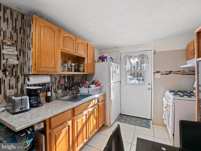 3014 STEVENS ST, Camden, NJ 08105