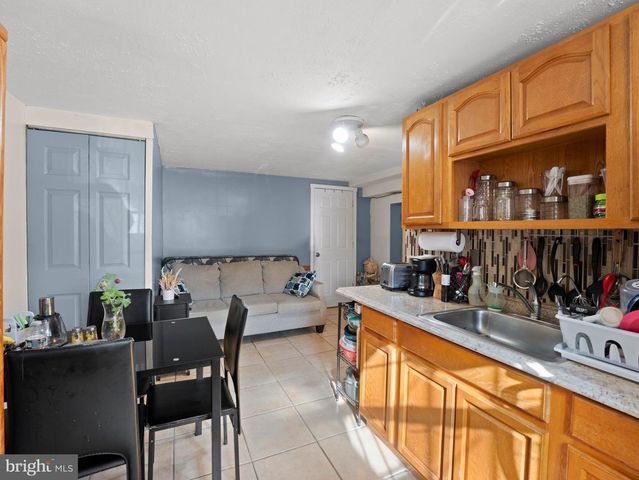 3014 STEVENS ST, Camden, NJ 08105