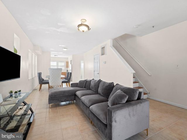 3014 STEVENS ST, Camden, NJ 08105