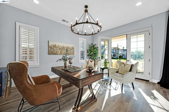 2170 Santa Croce Dr, Livermore, CA 94550