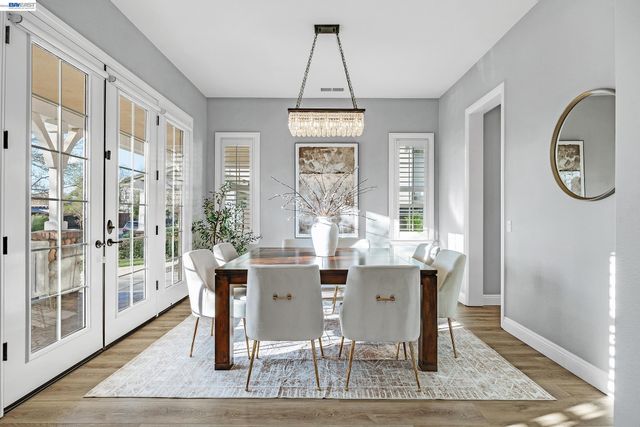 2170 Santa Croce Dr, Livermore, CA 94550