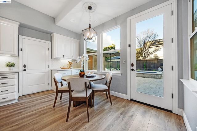 2170 Santa Croce Dr, Livermore, CA 94550