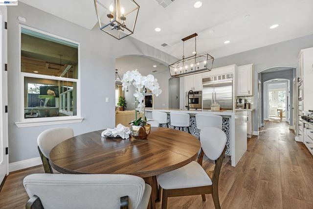 2170 Santa Croce Dr, Livermore, CA 94550