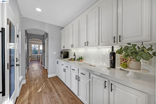 2170 Santa Croce Dr, Livermore, CA 94550