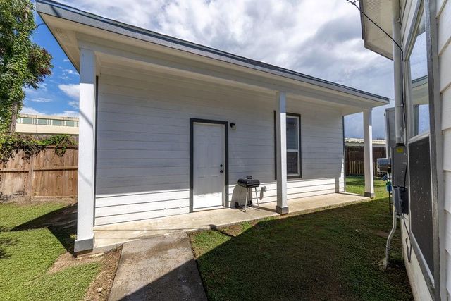 2719 Milwaukee Street, Houston, TX 77026