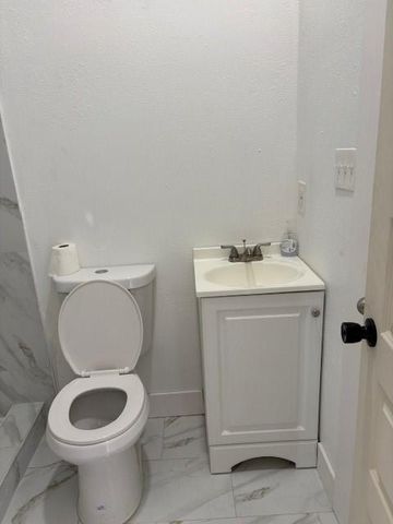 2719 Milwaukee Street, Houston, TX 77026