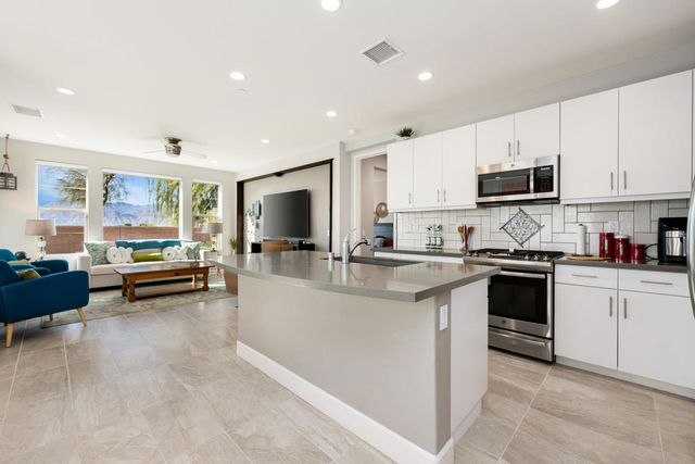 82721 Rosewood Drive, Indio, CA 92201