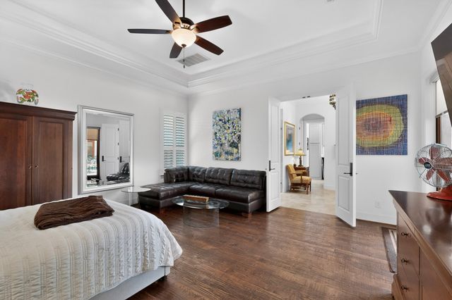 5304 Parkland Avenue, Dallas, TX 75235