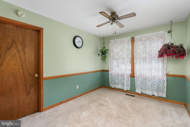 10722 LOVETT DR, Fredericksburg, VA 22407