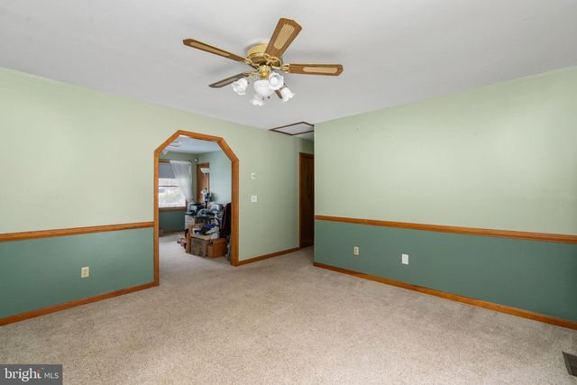 10722 LOVETT DR, Fredericksburg, VA 22407