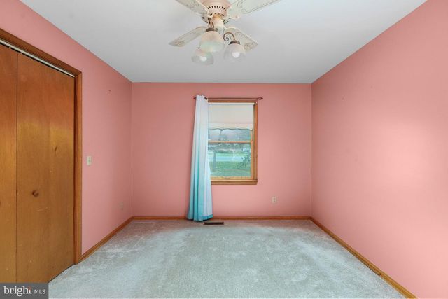 10722 LOVETT DR, Fredericksburg, VA 22407