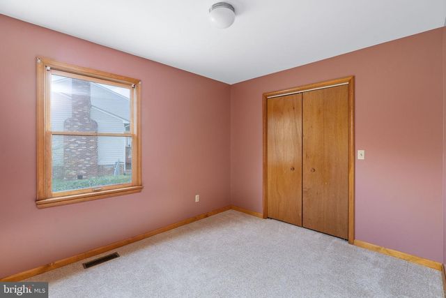 10722 LOVETT DR, Fredericksburg, VA 22407