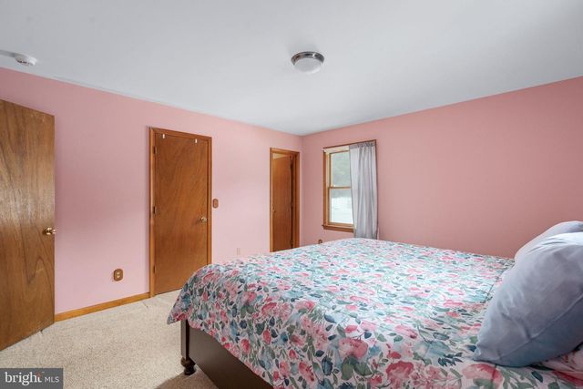 10722 LOVETT DR, Fredericksburg, VA 22407