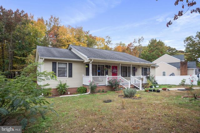 10722 LOVETT DR, Fredericksburg, VA 22407