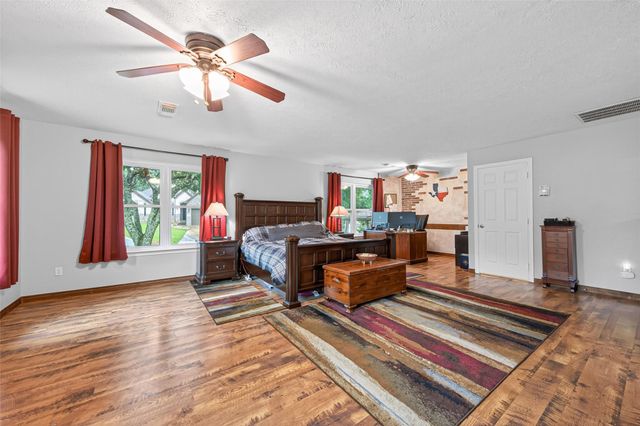 28111 Camille Drive, Tomball, TX 77375